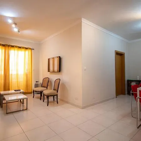 Modern In The Heart Of Maltese Nightlife San Ġiljan