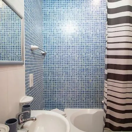 Modern In The Heart Of Maltese Nightlife * San Ġiljan